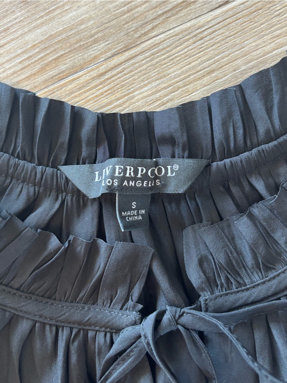 Liverpool Black Ruffle-Neck Halter Tank - Picture 3 of 4